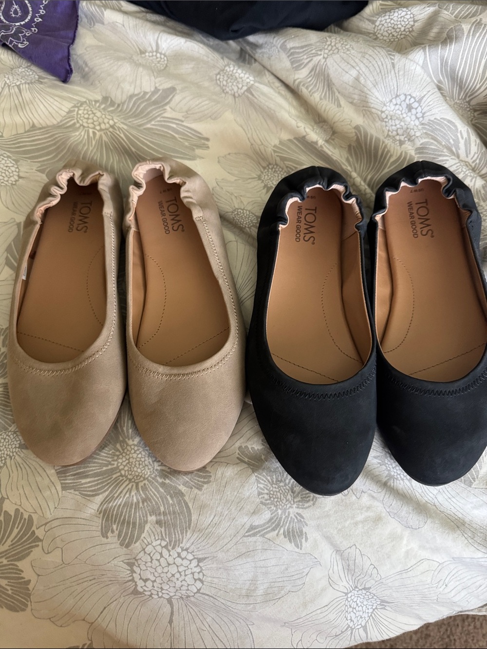 TOMS Neutral Beige and Black Slip-On Ballet Flats bundle